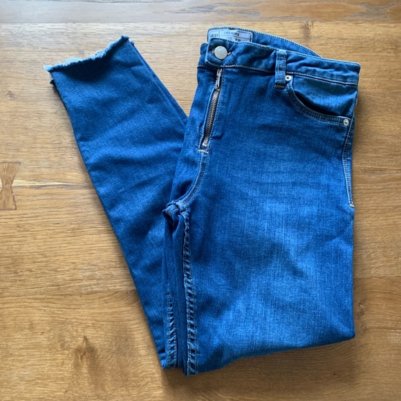 Free People Jeans with Raw Hem and Zipper Fly - Picture 2 of 6